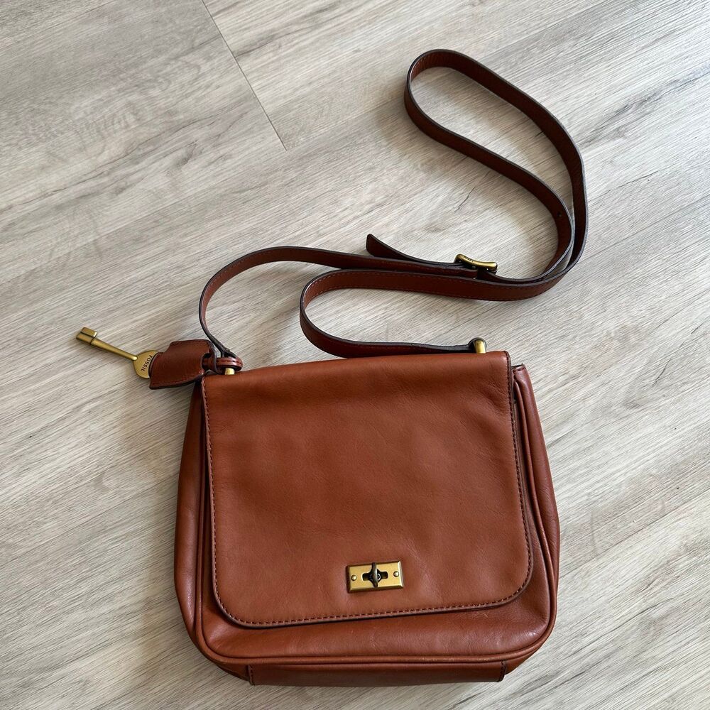Fossil Brown Leather Turn Lock Flap Crossbody Bag Sm Messenger Brass Key Charm